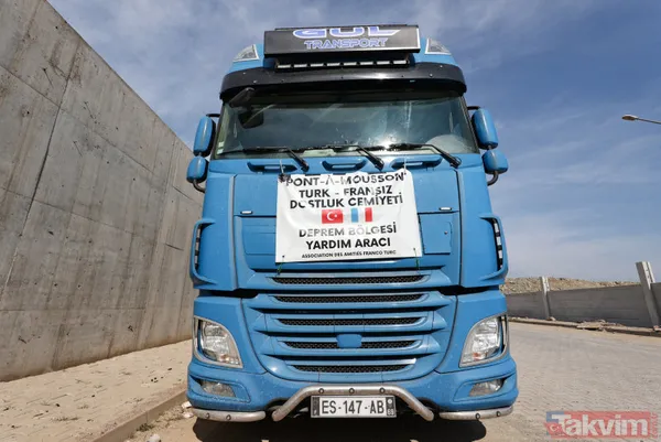 4 Bin 300 Km Yolu Tır Direksiyonunda Tek Başına Katetti Fransa'da Yaşayan Zengin, "Asrın Felaketi" Olarak Nitelendirilen Depremler Nedeniyle Fransa'daki...