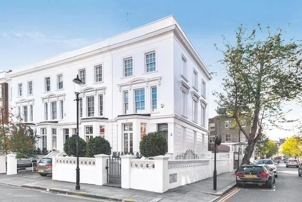 Tarkan, Prens Harry’nin de sarayının olduğu Londra’da 54 milyon liralık ev baktı-1