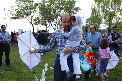 Erdoğan ailesi uçurtma şenliğinde