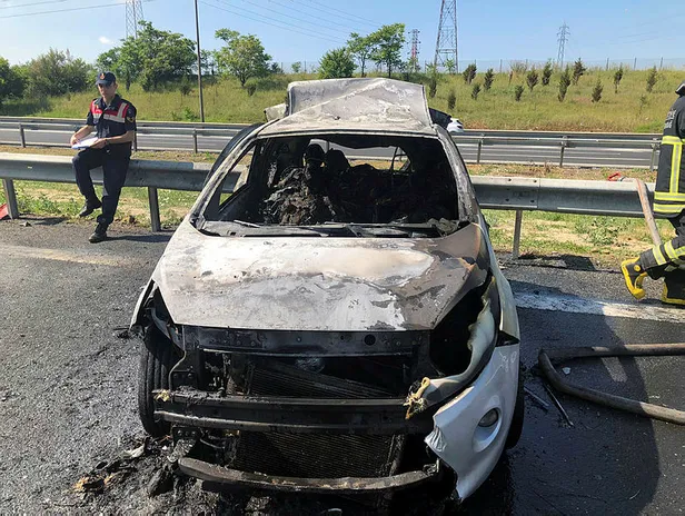 Son dakika haberi: Tekirdağ'da bayramın ikinci günü feci kaza! TIR'la otomobil çarpıştı: 5 kişi yanarak öldü-10