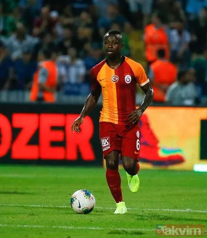 Galatasaraylı yıldız isimle ilgili şaşırtan iddia: Kariyerini Barcelona öldürdü