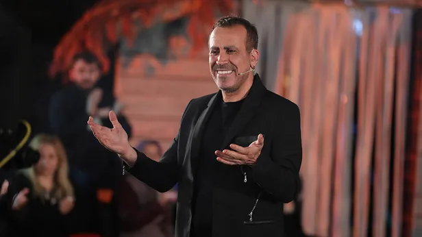 haluk-leventle-yeniden-nerede-cekiliyor-haluk-levent-kimdir-evli-mi-kac-yasinda-nereli-cocugu-var-mi-1636654377227.jpg Haluk Levent kimdir, evli mi? Kaç yaşında? Nereli? Çocuğu var mı? Haluk Levent'le Yeniden nerede çekiliyor?-3