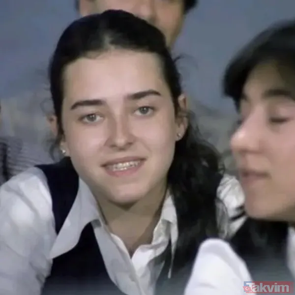 Çiçek Abbas'ın paylaşılamayan güzeli Pembe Mutlu’nun son hali ortaya çıktı! "Yıllar acımamış" Şener Şen ve İlyas Salman’ın partneri... - 15