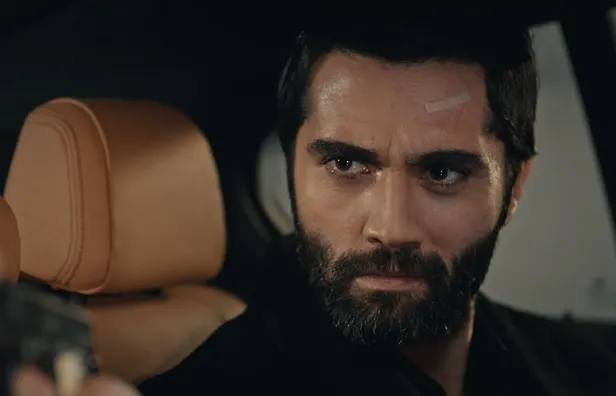 sen-kimsin-lan-zuppe-edho-176-bolum-fragmani-dalini-budagini-ezip-dusmana-guc-gosterisi-yapiyor-1607776967517.jpg Düşmanına kurşun yağmuru! EDHO 176. bölüm fragmanı: Dalını budağını ezip düşmana güç gösterisi yapıyor-3