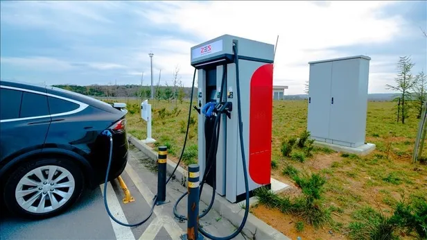 Togg'un liderliğinde Türkiye'nin elektrikli otomobil devrimi! Akaryakıt istasyonlarında voltaj yükseliyor-3