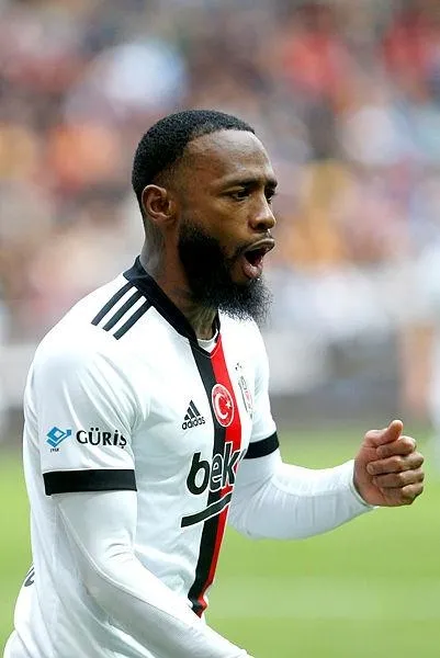 2-haftada-5-puan-kaybeden-besiktas-kayseriyi-deplasmanda-devirdi-1651442090645.jpeg 2 haftada 5 puan kaybeden Beşiktaş, Kayseri'yi deplasmanda devirdi-6