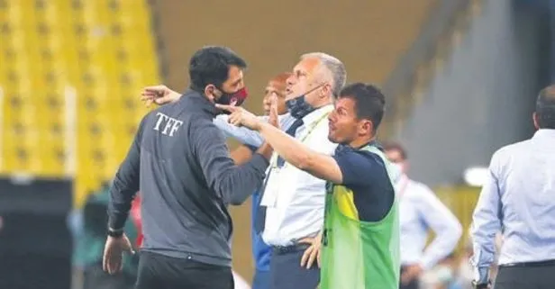 Kupa maçında gördüğü kırmızı karttan sonra Emre Belözoğlu’na eleştiri: Fenerbahçe’yi nasıl yöneteceksin?