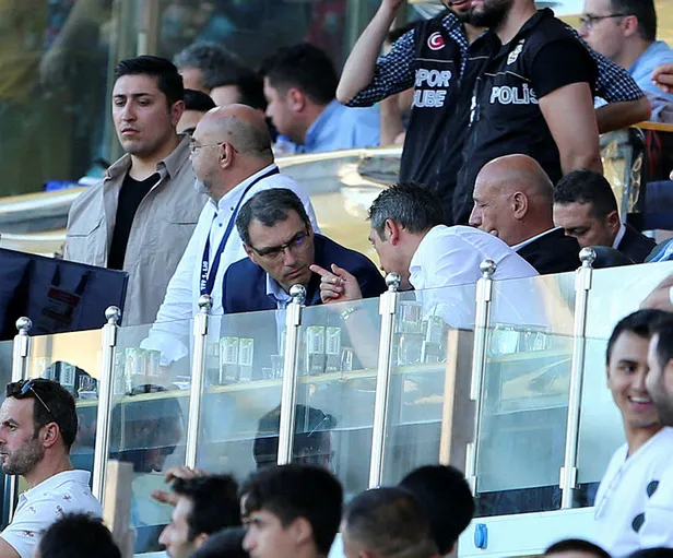 Ali Koç Damien Comolli'yi fırçaladı! İşte o an-4