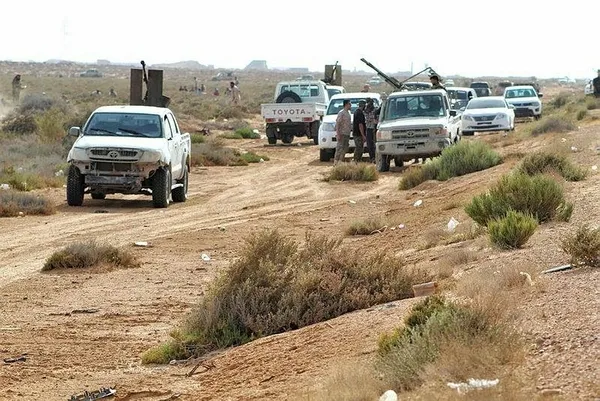libyada-eli-kanli-hafter-milisleri-sivilleri-mayinlarla-hedef-aldi-cok-sayida-olu-ve-yarali-var-1591818305202.jpeg Libya'da eli kanlı Hafter milisleri sivilleri mayınlarla hedef aldı: Çok sayıda ölü ve yaralı var-5