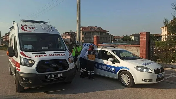 yer-bursa-alkollu-halde-direksiyona-gecti-kaza-yapinca-polisi-sucladi-sizi-gorunce-heyecanlandim-1595879362299.jpeg Yer: Bursa... Alkollü halde direksiyona geçti, kaza yapınca polisi suçladı: "Sizi görünce heyecanlandım"-3
