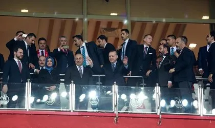Cumhurbaşkanı Erdoğan, Antalya Stadı’nda