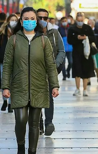 Açık havada maske zorunluluğu kalkıyor mu? PCR testi karantinada yeni dönem! Gözler Bilim Kurulu'nda