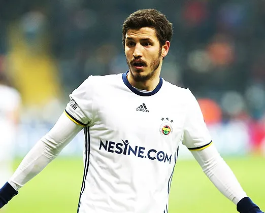 Salih Uçan koptu gidiyor! Yeni adresi...