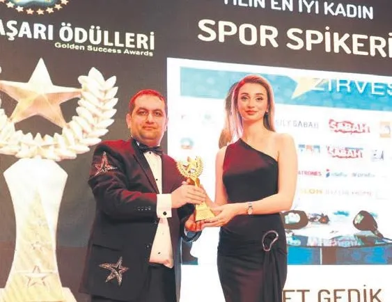 En iyi spor spikeri Demet Gedik