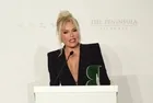 Harper’s Bazaar yılın en iyilerini seçti! Törene Filistin çağrısı damga vurdu | Ajda Pekkan: "Kalbimiz Gazze ile atıyor"