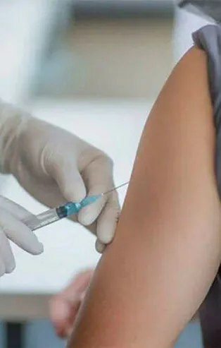 Sinovac aşısı Omicron'a karşı etkili mi? İşte merak edilen sorunun yanıtı