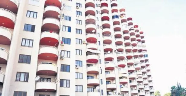 İki yönetici bir site