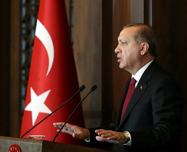 Erdoğan: Kanlı senaryonun önündeki en büyük engel Türkiye'dir-8