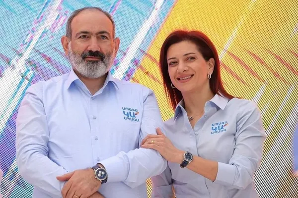 yeniden-aday-olan-pasinyan-azerbaycandan-ogluna-tum-ermeni-esirlerin-salinmasini-istedi-1623219700487.jpg Yeniden aday olan Paşinyan Azerbaycan'dan oğluna tüm Ermeni esirlerin salınmasını istedi-3