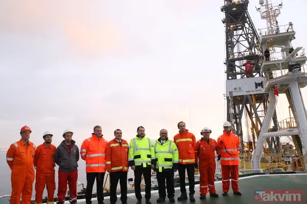 Bakan Berat Albayrak, Türkiye’nin ilk sondaj gemisini inceledi - 10