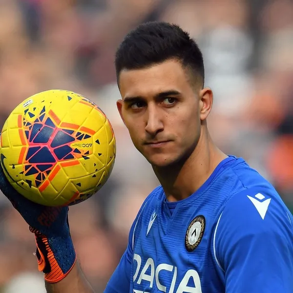 italyanlardan-bomba-iddia-fenere-musso-surprizi-1687898457717.jpeg İtalyanlar'dan bomba iddia! Fener’e Musso sürprizi...-5