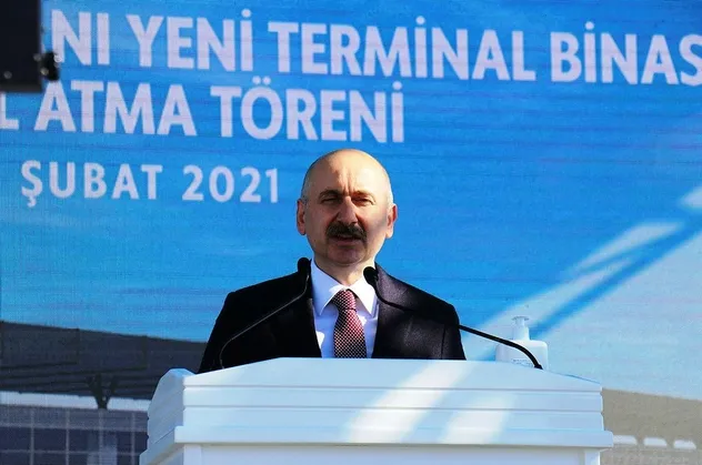 Son dakika: Malatya Havalimanı Yeni Terminal Binası'nın temeli atıldı! Yıllık yolcu kapasitesi 2,5 milyon yolcuya çıkacak