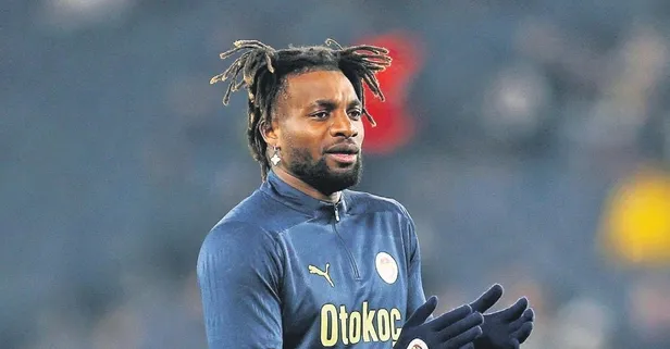 Büyük umutlarla transfer edilen Saint Maximin bekleneni bir türlü veremedi!