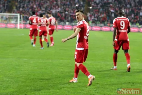 Mert Hakan Yandaş Galatasaray'la anlaştı mı? İşte genç yıldızdan transfer yanıtı - 4