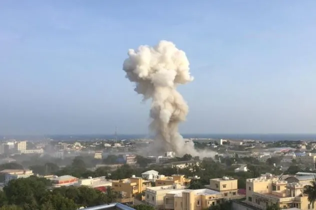Son dakika: Somali'de art arda patlamalar
