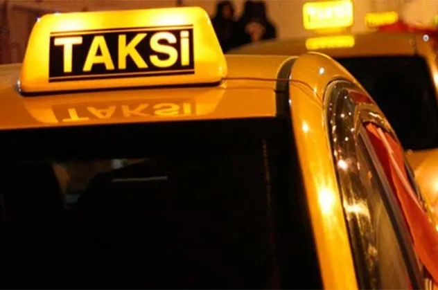 Ticari taksi şoförleri için büyük fırsat: 28 gün sigorta yaptırıp 30 gün kazanacaklar! İşte müracaat şartları