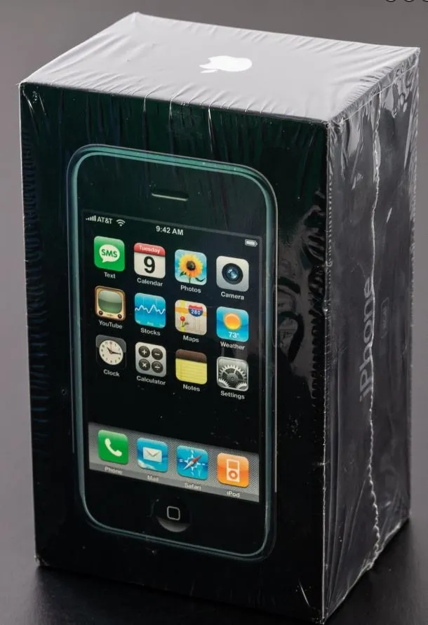 2007-model-bu-iphoneu-bulduysaniz-mujde-zengin-oldunuz-dolaplari-kontrol-edin-servet-degerinde-sizde-de-varsa-1686745365683.jpg Dolapları kontrol edin servet değerinde! 2007 model bu iPhone'u bulduysanız müjde zengin oldunuz! Sizde de varsa...-3