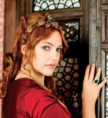 1702753924891.jpg 2 ayda 8 kilo verdiren Meryem Uzerli yöntemi! Hülya Avşar, Gülben Ergen, Emel Sayın bile denemiş...-3