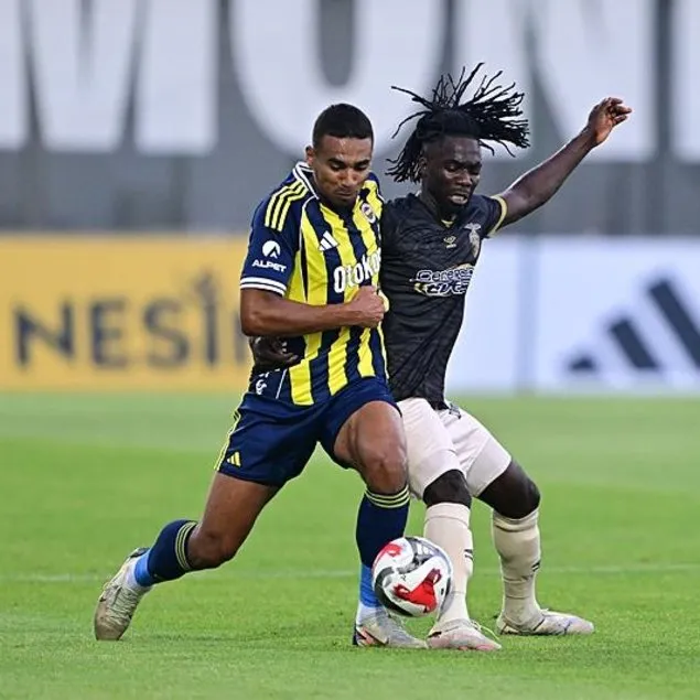 Alexander Djiku için çifte kısmet!