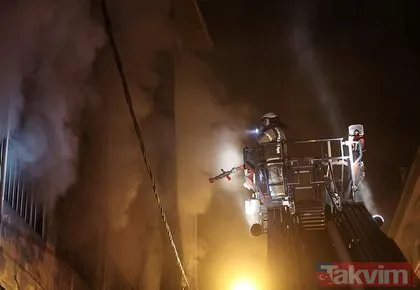 İstanbul Kağıthane’de mobilya imalathanesinde korkutan yangın: Olay yerine çok sayıda ekip sevk edildi