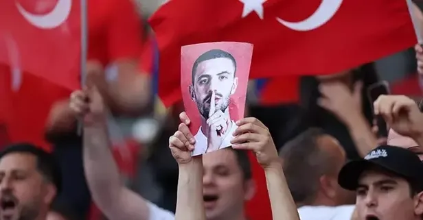 Türkiye - Hollanda maçında Merih Demiral'a büyük destek! UEFA'nın ikiyüzlü kararını böyle protesto ettiler