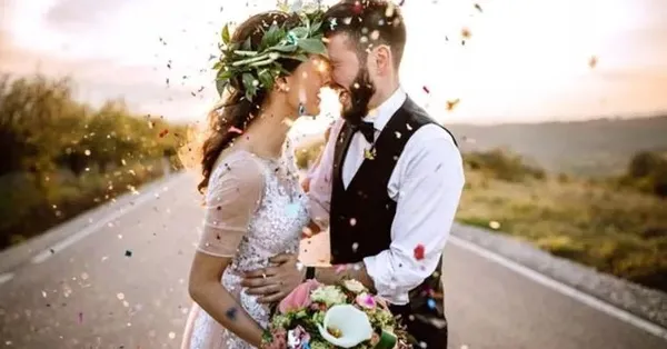 2023 yılında evlenirlerse mutlu olacak burçlar belli oldu! En mükemmel çift olacaklar! Herkes o burçları zıt sanıyor ama...