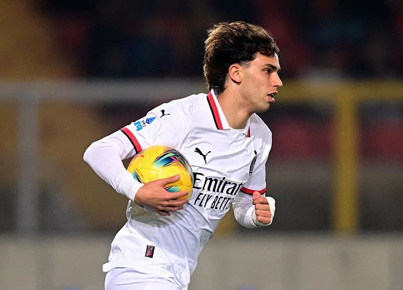 Fenerbahçe'nin kaybı sonrası Galatasaray'dan transferde çilek harekatı! - 21