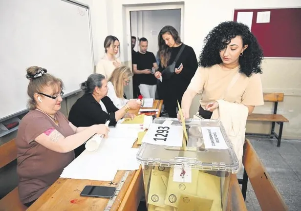 Başkan Erdoğan deprem bölgesinde yaraları sardı gönülleri kazandı!-2