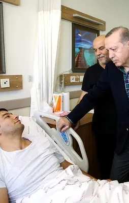 Erdoğan yaralıları ziyaret etti