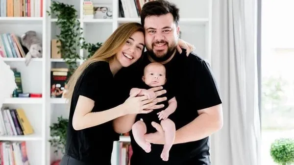 berfu yenenler kimdir berfu yenenler yasi boyu kac kiminle evli takvim