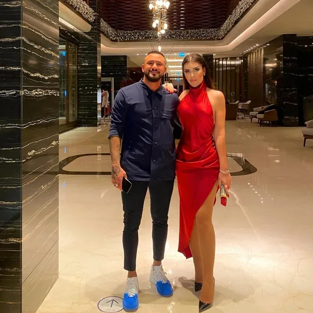 Selin Ciğerci sevgilisini kışladan lüks araçla aldı Gökhan Çıra'nın o görüntülerine inceleme başlatıldı-2