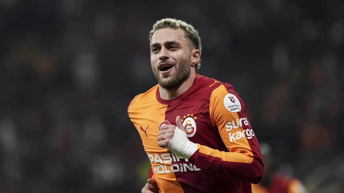 Galatasaray'da Fenerbahçe derbisi öncesi 4 yıldızın durumu belli oldu! İlk 11'de oynamak istiyor