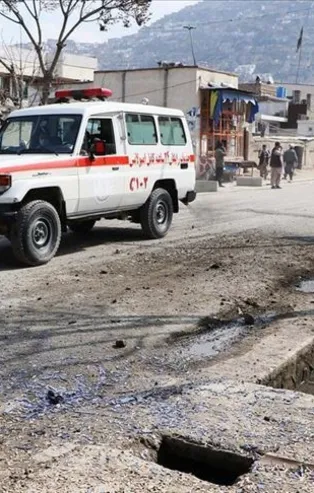 Afganistan'da bombalı saldırı: 6 ölü