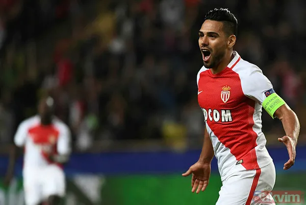 Şampiyonlar Ligi Atmosferini İyi Bilen, Taraftarı Coşturacak Bir Golcü Olan 33 Yaşındaki Kolombiyalı Yıldızın Monaco İle 1 Sezon Daha Sözleşmesi Bulunuyor.