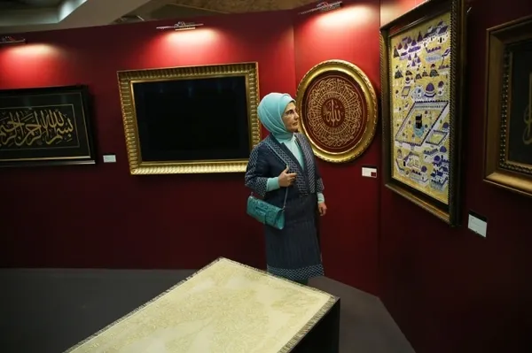 Erdoğan ailesinden anlamlı sergiye destek-6