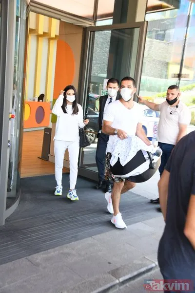 arda turan esinin 5 cocuk istegine bakin nasil yanit vermis arda ile ilk cikmaya basladigimizda soylemistim galeri takvim