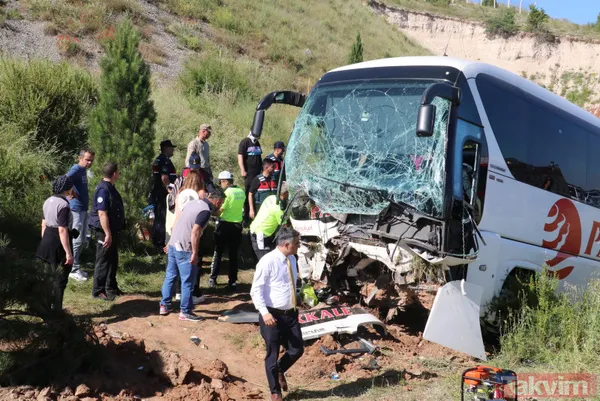 Eskişehir'de can pazarı! Yolcu otobüsü yoldan çıktı - 12