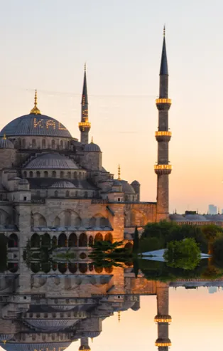 Ezan okunurken namaz kılınır mı? Ezan okunmadan namaz kılınmışsa ne olur?