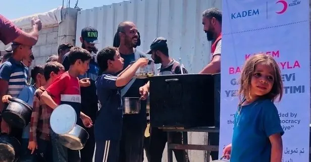 KADEM'den Gazze için Kardeş Payı kampanyası! 1 milyondan fazla kişiye yetecek kadar sıcak yemek Kızılay ile gönderilecek