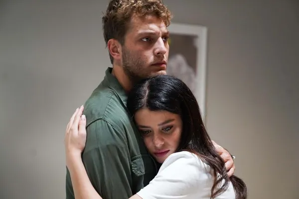 ates-kuslari-25-bolum-2-fragmani-yayinlandi-nizam-amcayi-abin-oldurmus-olabilir-mi-1695649361203.jpg Ateş Kuşları 25. bölüm 2. fragmanı yayınlandı! “Nizam Amca’yı abin öldürmüş olabilir mi?”-2